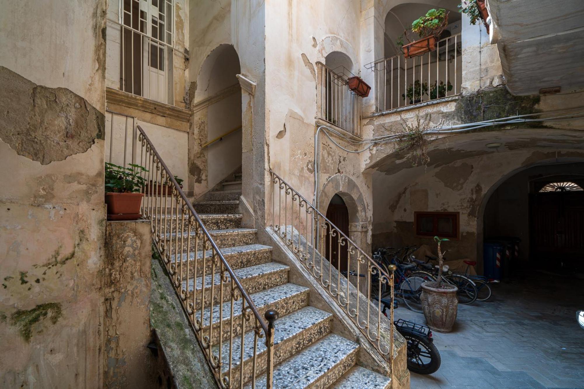 Hotiday Room Collection - Ortigia Opera Syracuse Ngoại thất bức ảnh