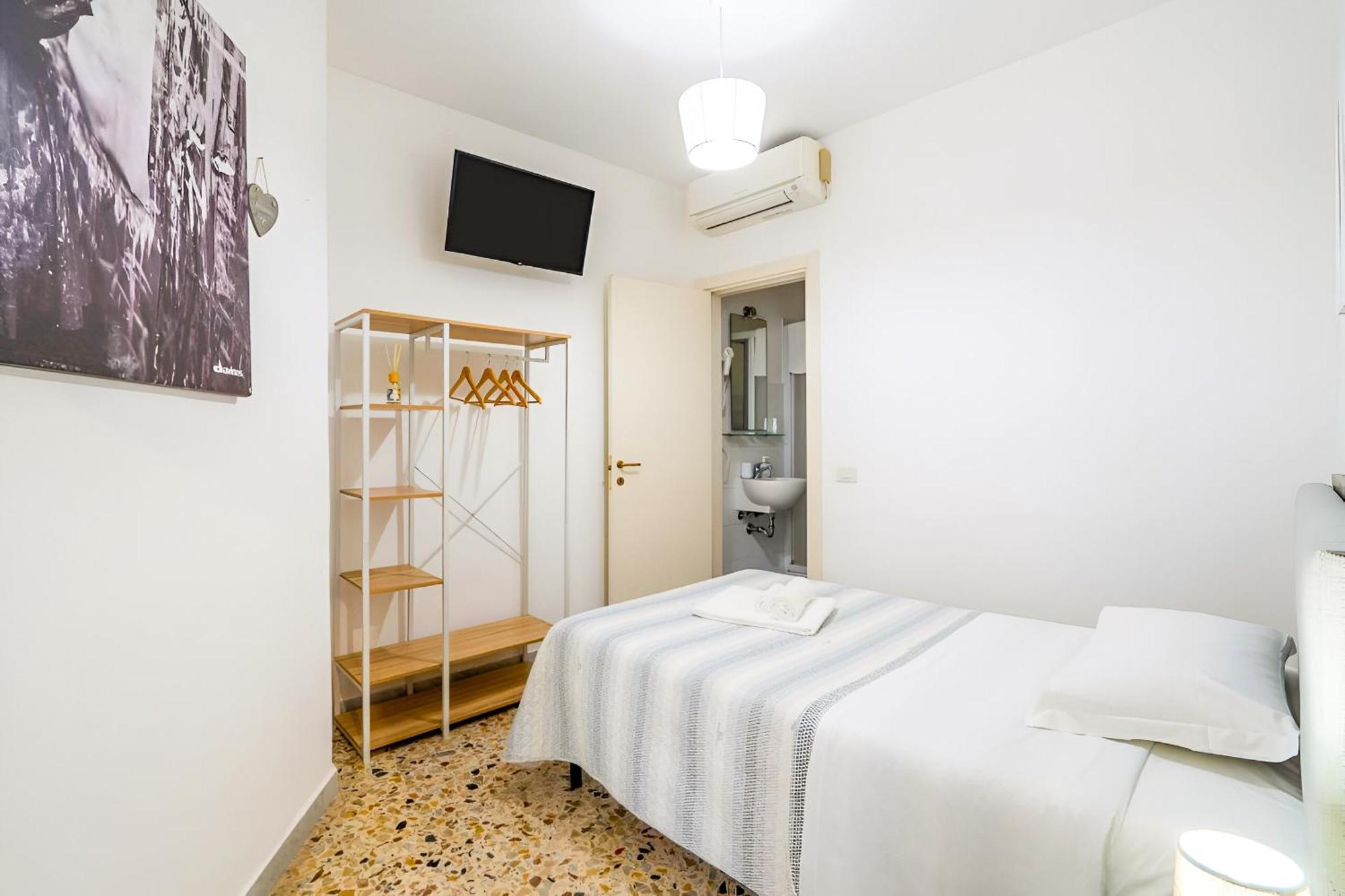 Hotiday Room Collection - Ortigia Opera Syracuse Ngoại thất bức ảnh