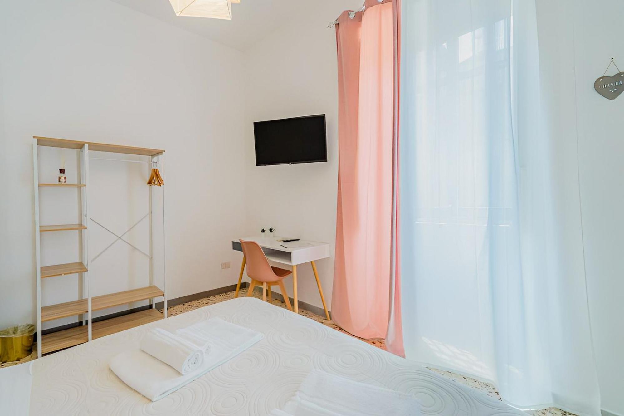 Hotiday Room Collection - Ortigia Opera Syracuse Ngoại thất bức ảnh